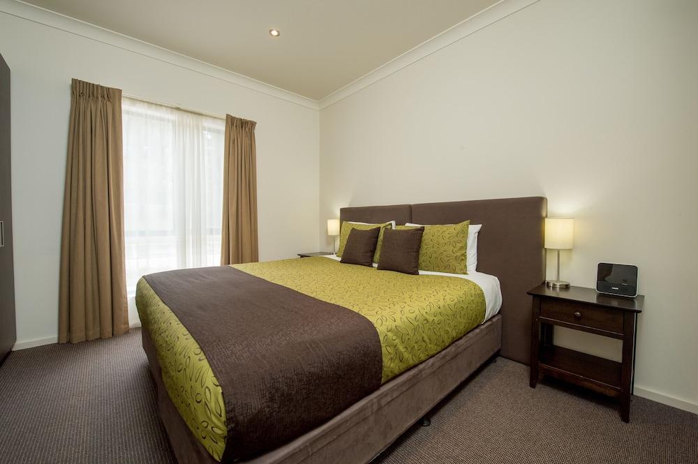 Clare Country Club Hotel Eksteriør billede