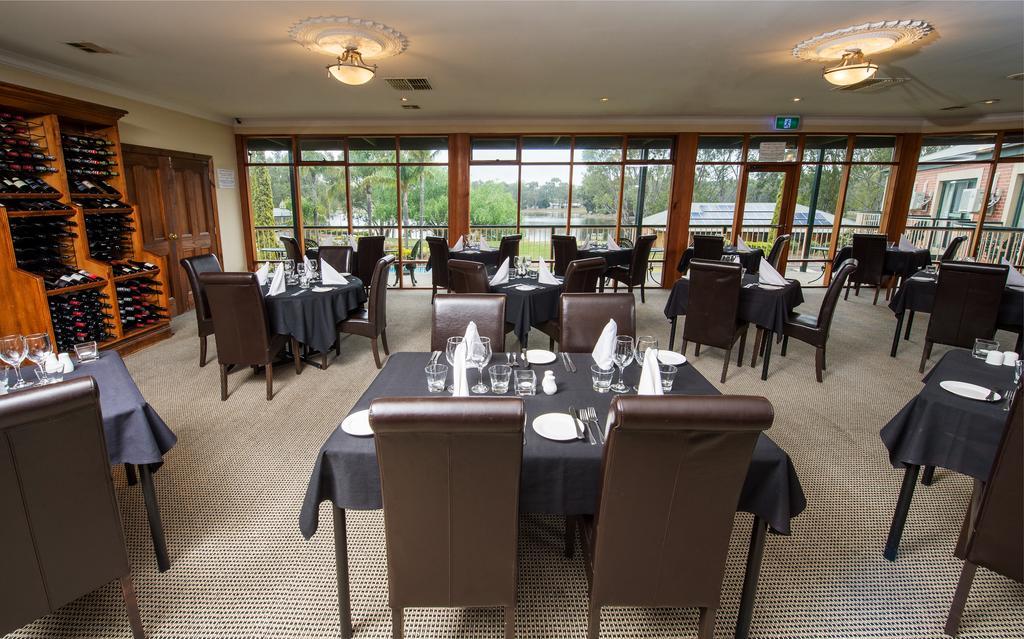 Clare Country Club Hotel Eksteriør billede